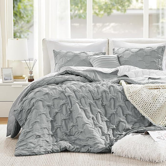 Comfort Spaces Comforter for Queen Size Bed, Ogee Ruched with Crinkle Texture, Breathable Comforter Set Queen, All Season Lightweight Bedding Set, Shams, Décor Pilow, Full/Queen Gray 4 Piece