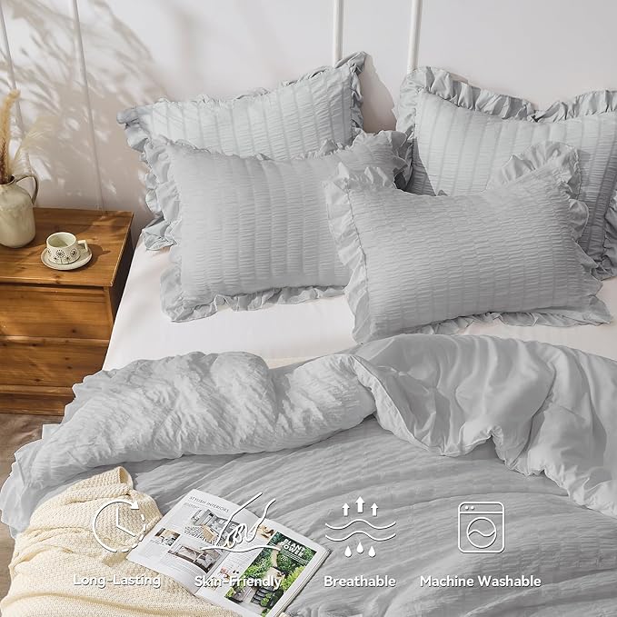 JOLLYVOGUE Light Grey Queen Comforter Set, 3 Pieces Seersucker Comforters Queen Size, Lightweight & Fluffy Bedding Sets Queen for All Season with 1 Ruffle Comforter and 2 Ruffle Pillowshams