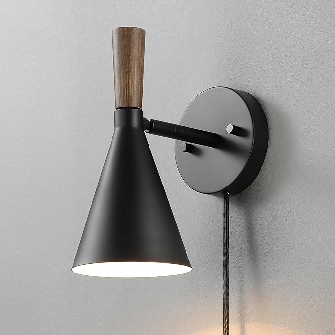 GLOBE Electric 65000101 Plug-in or Hardwire Wall Sconce, Matte Black Finish, Wood-Toned Switch, Metal Shade, 6-Foot Cord, E26 Base, Easy Installation