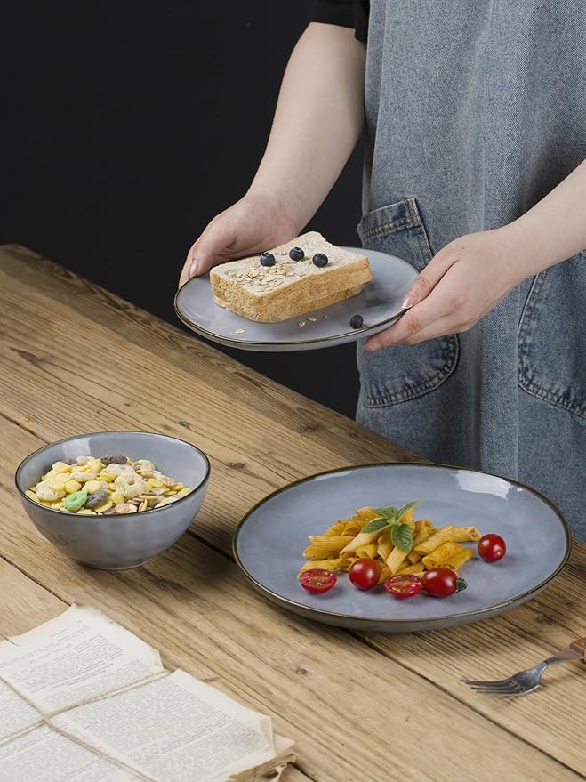 Famiware Dinnerware Sets for 8, Ocean Round 24-Piece Kitchen Plates and Bowls Sets, Reactive Glaze, Microwave and Dishwasher Safe, Scratch Resistant, Blue