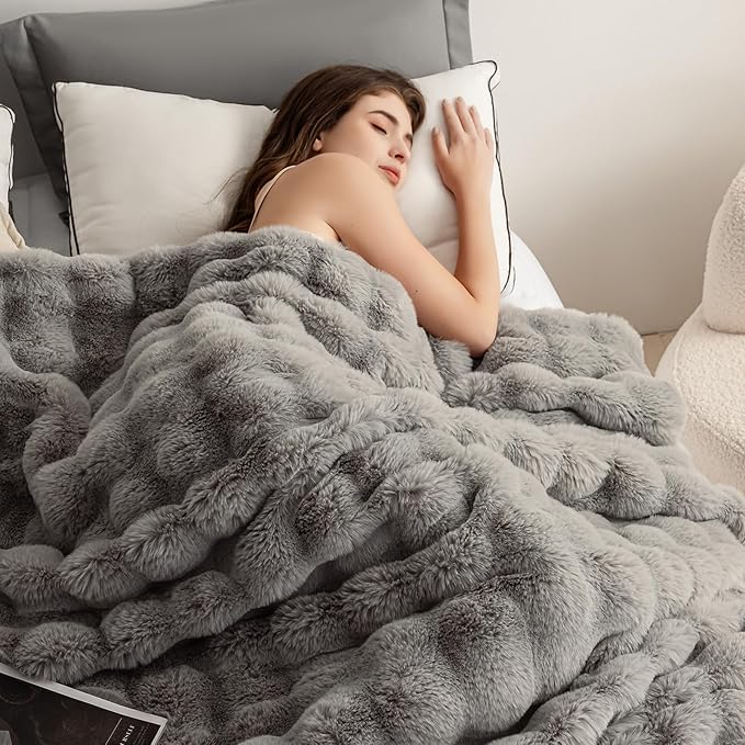 Faux Rabbit Fleece Throw Blanket for Couch & Bed - Gray Fluffy Plush Thick Winter Fleece, Ultra Soft Bubble Texture Cozy Home Decor for Sofa Bedroom Living Room, 50x60 Inch