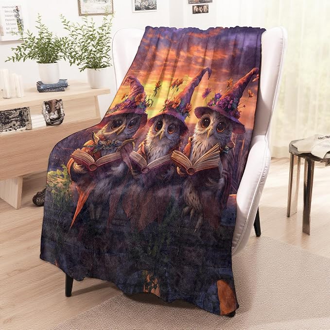Magical Owl Witches Blanket, Cozy Flannel Owls in Witch Hats Throw Blanket for Couch Outdoor, Plush Soft Lightweight Travel Blankets for Bed Decor and Gifts, for Women Men Adults Kids 50"x60"