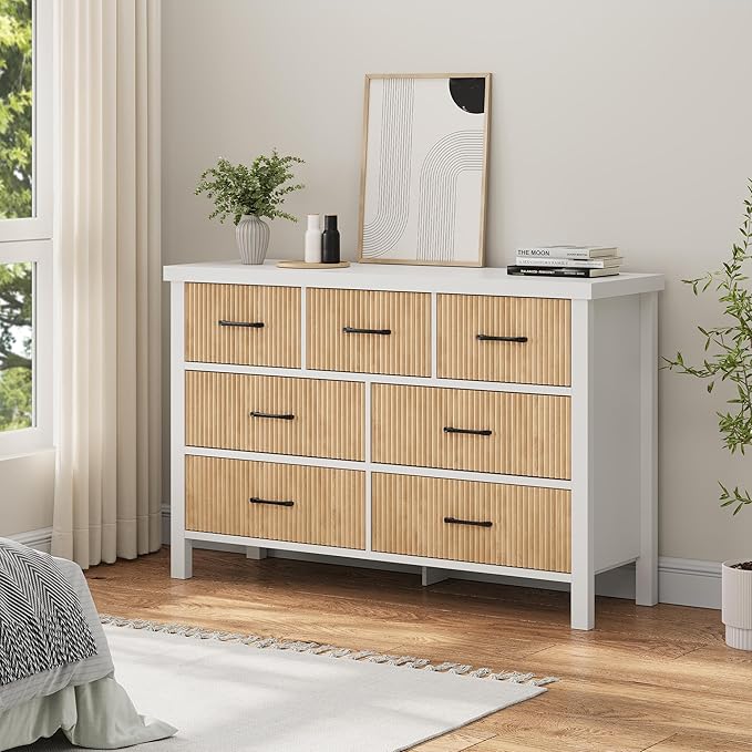Fluted 7 Drawers Dresser for Bedroom, Modern Chest of Drawers with Metal Handle, Wood Dresser TV Stand, Wooden Closet Clothes Storage Organizer for Living Room, Hallway (White & Wood)