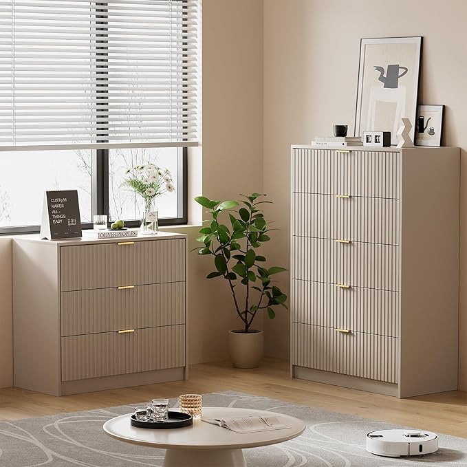 Beige Dresser for Bedroom, Modern Dresser with 5 Drawers and Smooth Slides, Wide Chest of Drawers with Golden Handles for Bedroom, Living Room, Closet, 15.7" D x 31.5" W x 47.2" H
