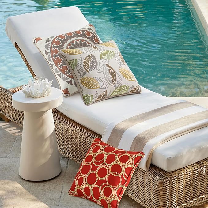 Outdoor Decorative Pillows Pack of 4, 16" x 16" Outdoor Pillow Set for Couch Bed Throw Patio Sofa, Circle Red