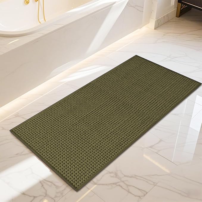 Bathroom Rugs Non Slip Washable, Super Absorbent Thin Bath Mat for Small Quick Dry Low Pile Bathroom Rug, (Dark Green, 47″x20″)
