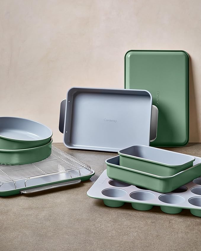 Caraway Non-Stick Ceramic Baking Sheet - Naturally Slick Ceramic Coating - Non-Toxic, PTFE & PFOA Free - Perfect for Baking, Roasting, and More - Large (18" x 13") - Navy