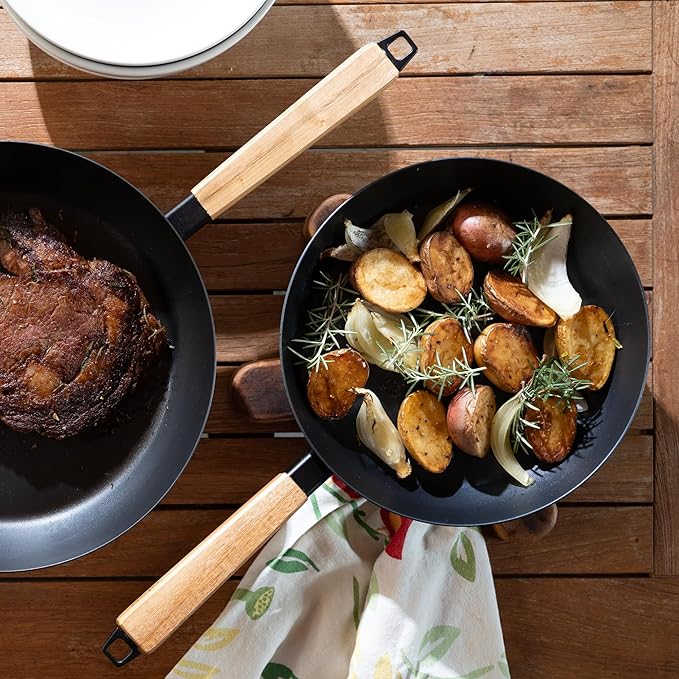 Alva Forest 8” Carbon Steel Frying Pan – Pre-Seasoned, Lightweight Chef-Grade Skillet with Stay-Cool Acacia Handle, Natural Nonstick, Induction & All-Stove Compatible – Professional Restaurant Quality