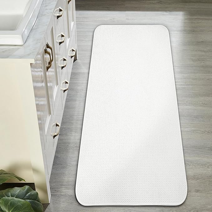 Bath Mat,Ultra Thin Bathroom Runner Rugs,Large Bath Mats for Bathroom,Quick Dry,Non-Slip,Machine Washable,Low Pile,Bath Rug,Shower Outside,Sink,Home Decor Accessories.White,2'x5'（24x60inch）
