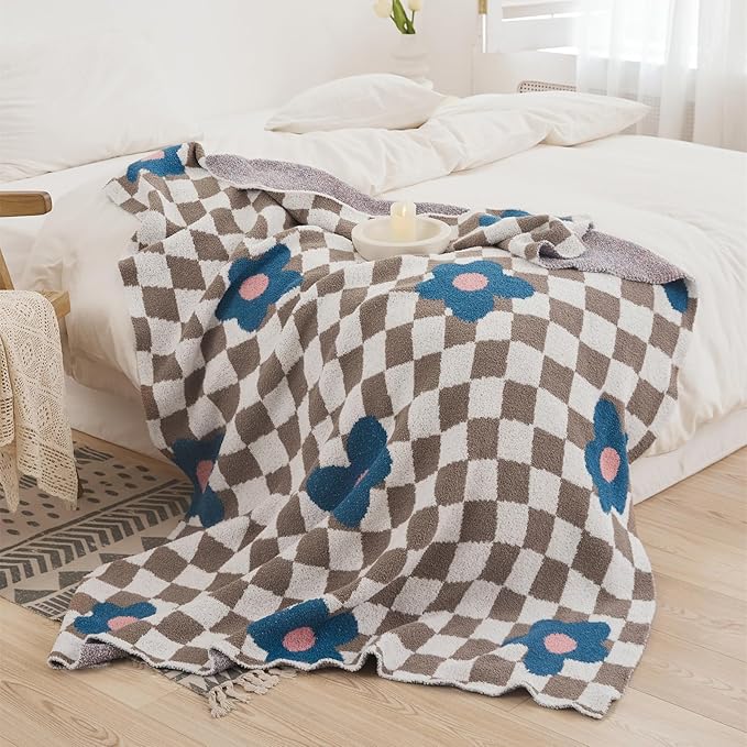 YIRUIO Throw Blankets Checkerboard Grid Chessboard Gingham Warmer Comfort Reversible Shaggy Cozy Decor for Home Bed Couch (Blue Floral, 51''x63'')