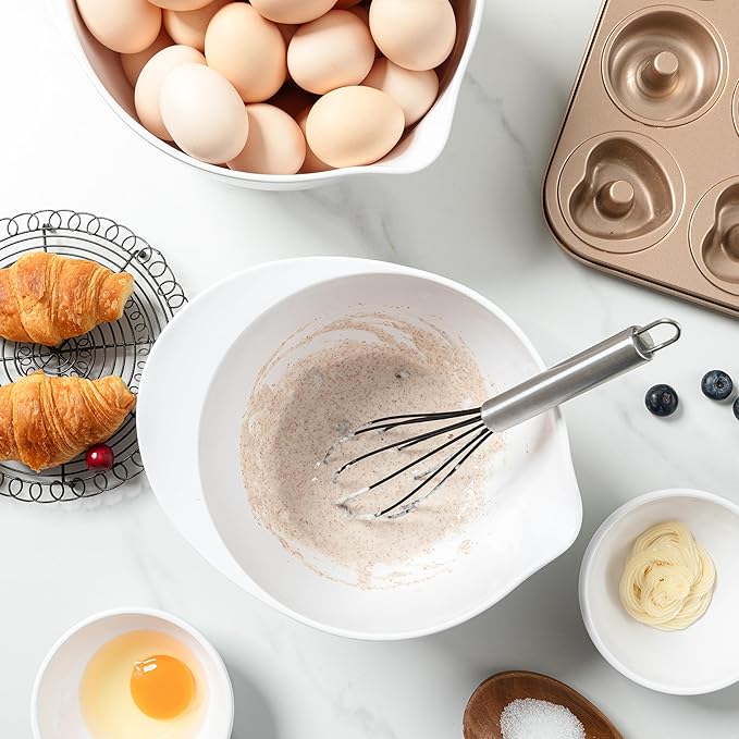 LEHAHA Melamine Mixing Bowls with Pour Spout, set of 3, Non-Slip Nesting Design, Nesting Salad Serving Bowl with large handle for Prepping, Baking, Cooking, Kitchen Cooking and Baking Supplies, White