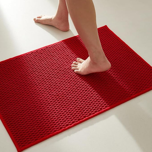 Bathroom Rugs Non Slip Washable, Super Absorbent Thin Bath Mat Small Quick Dry Low Pile Bathroom Rug, Red 20"x30"