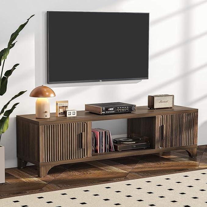 Mid Century Modern TV Stands for 55/60/65 Inch TV Boho Media Console for Living Room Fluted TV Entertainment Center with Storage Wood Television Cabinet for Bedroom