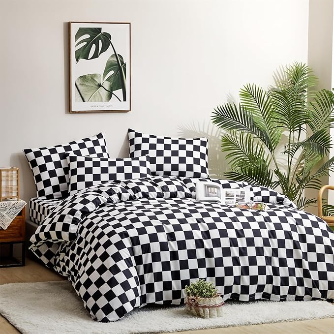 CLOTHKNOW Black White Plaid King Size Comforter Set 3Pcs Grid Bedding Comforter Sets Soft Checkered Comforter Black White Comforter with 2 x Pillow Cases