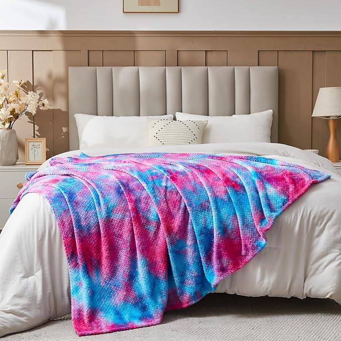 NEWCOSPLAY Super Soft Throw Blanket Deep Purple Rainbow Premium Silky Flannel Fleece Leaves Pattern Lightweight Bed Blanket All Season Use (Deep Purple Rainbow, Throw(50"x60"))