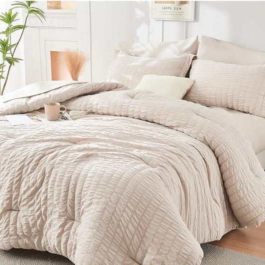 HYMOKEGE Beige Queen Comforter Set Seersucker 7 Pieces, All Season Luxury Bed in a Bag for Bedroom, Bedding Set with Comforters, Sheets, Pillowcases & Shams