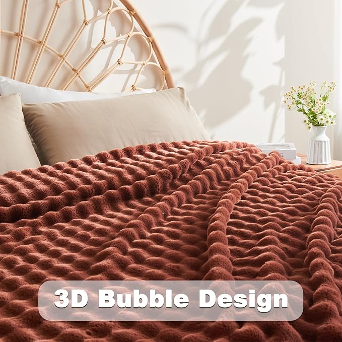 NEWCOSPLAY Faux Fur Twin Blanket Burnt Orange Bubble Blanket Thick Warm Soft for Couch Sofa Bed 550GSM (Burnt Orange, Twin(60"x80"))