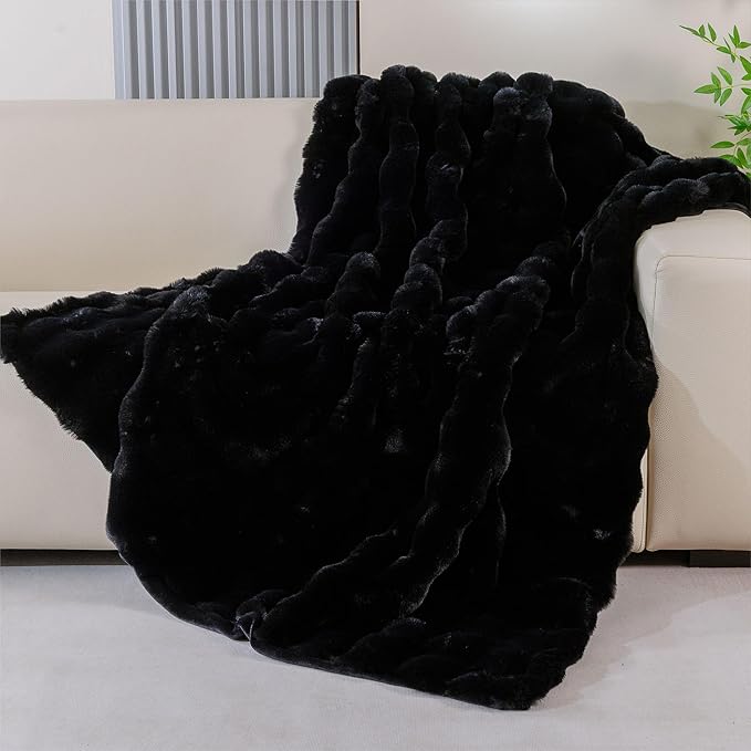 Fluffy Furry Black Faux Fur Throw Blanket for Couch Bed 50x60 Fuzzy Bubble Soft Blanket for Adults Gift Home Living Room Decorative Decor 860 GSM