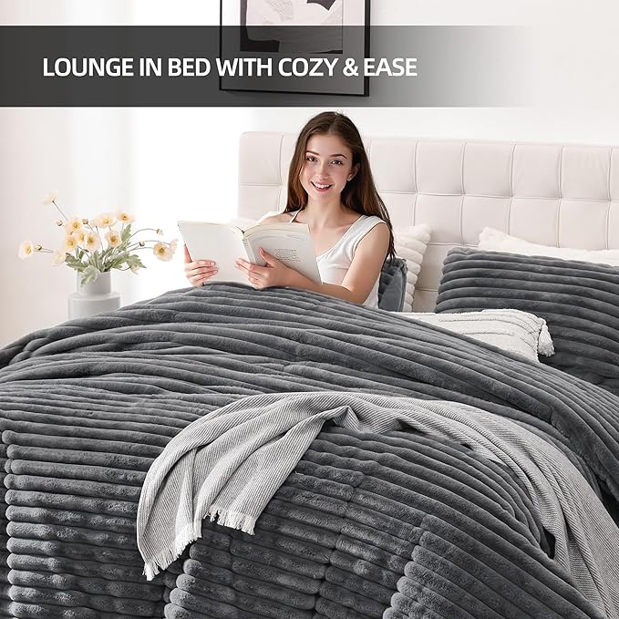Smoofy Fluffy Full Size Comforter Sets 3 Pieces - Dark Grey Fleece Fluffy Comforter Set, Luxury Fuzzy Full Bed Set, Soft Comforter Full Size All Season, Heavy Faux Fur Comforter with 2 Pillow Cases