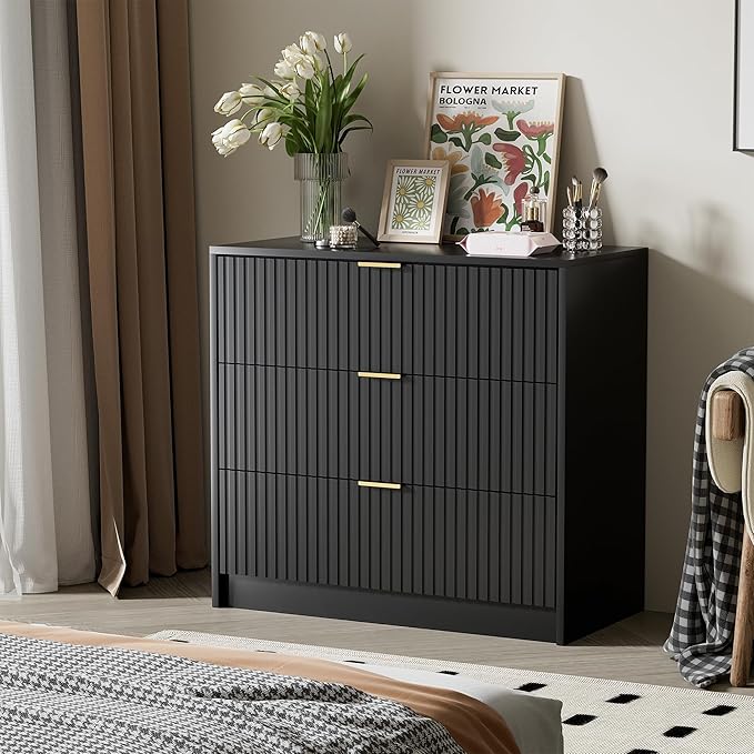 Black Dresser for Bedroom, Modern Dresser with 3 Drawers and Smooth Slides, Wide Chest of Drawers with Golden Handles for Bedroom, Living Room, Closet, 15.7" D x 31.5" W x 29.6" H