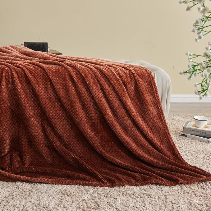 NEWCOSPLAY Super Soft Throw Blanket Ombre Coffee Premium Silky Flannel Fleece Leaves Pattern Lightweight Bed Blanket All Season Use (Ombre Coffee, Throw(40"x50"))