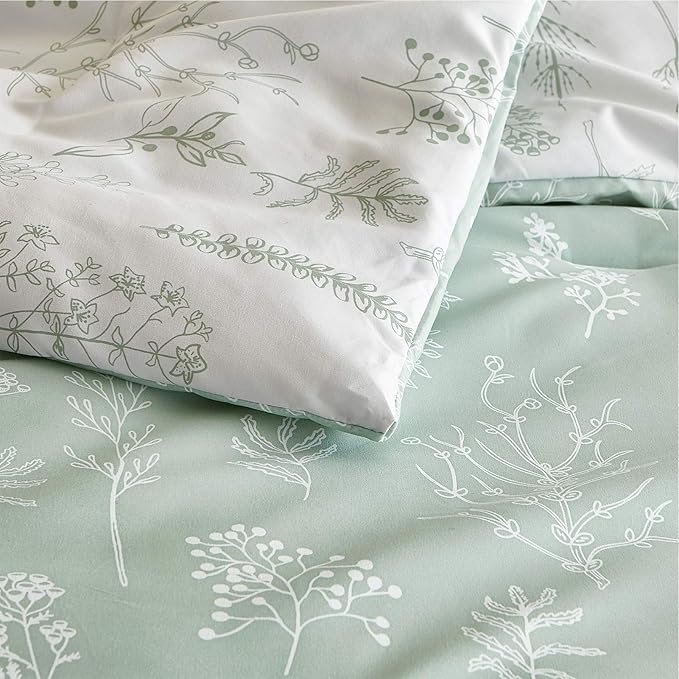 Bedsure King Comforter Set - Sage Green Bed Set, 3 Pieces Cute Floral Bedding, 1 Soft Reversible Botanical Flowers Comforter and 2 Pillow Shams