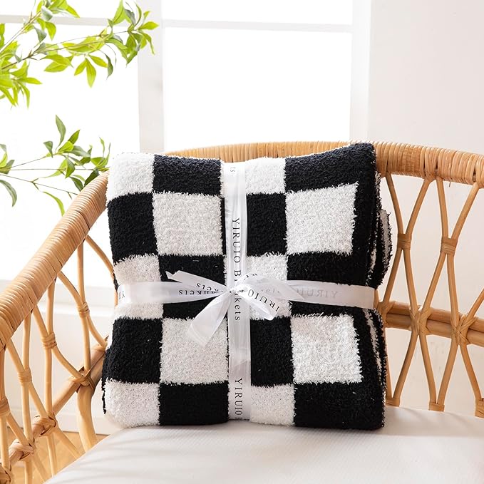 YIRUIO Throw Blankets Checkered Queen,King Size Big Fluffy Fuzzy Warmer Comfort Reversible Super Soft Cozy Decor for Home Bed Couch Sofa Room (Black, 80''x90'')