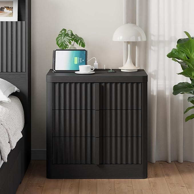 Fluted Night Stand with Charging Station, 23.6" Nightstand with Solid Wood Handle, Mid Century Moden Bedside Table End Table 3 Drawer Dresser for Bedroom, Living Room, Black
