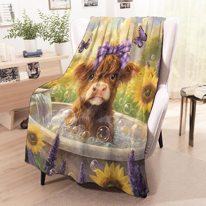 Cute Highland Cow with Bow Blanket, Cozy Flannel Calf Bubble Bath Throw Blanket for Couch Outdoor, Plush Soft Lightweight Travel Blankets for Bed Decor and Gifts, for Women Adults Kids 50"x60"