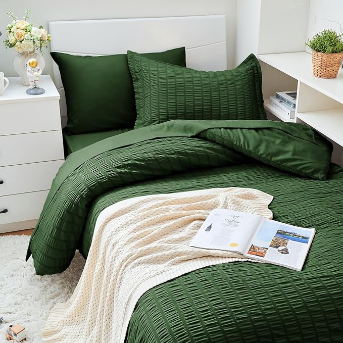 HYMOKEGE Dark Green Twin XLComforter Set Seersucker 5 Pieces, All Season Luxury Bed in a Bag for Bedroom, Bedding Set with Comforter, Sheets, Pillowcase & Sham