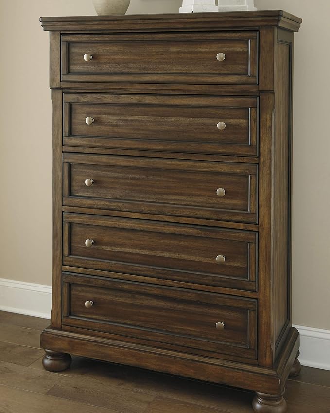 Signature Design by Ashley Flynnter Traditional 5 Drawer Chest, Medium Brown