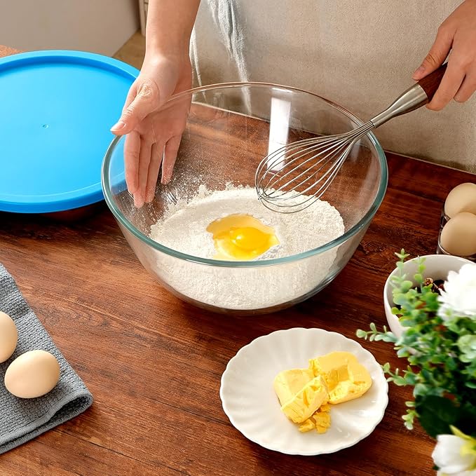 NUTRIUPS 4.7 Quart Large Glass Mixing Bowl with Lid, Deep Big Glass Bowl Large Salad Bowl (Blue)