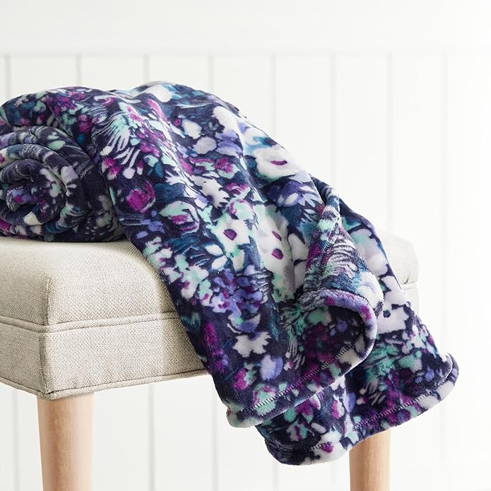 Vera Bradley Women's Fleece Plush Throw Blanket