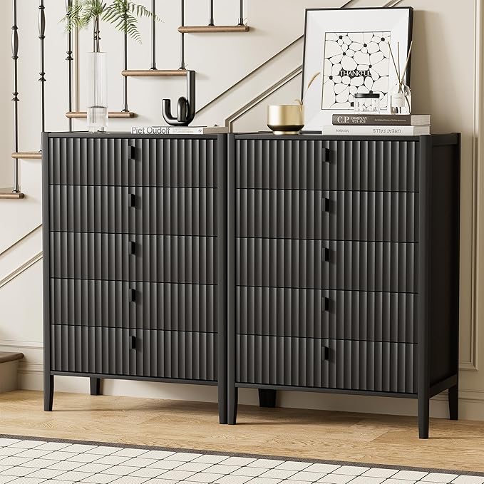 Black 5 Drawer Dresser, 31.5" Wide White Modern Dresser with Fluted Front & Metal Handles for Bedroom, Living Room