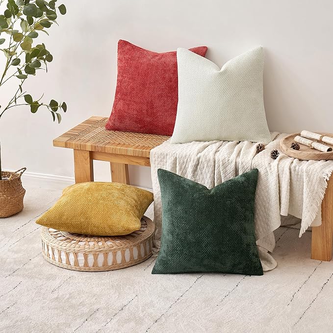 MIULEE Christmas Pack of 4 Couch Throw Pillow Covers 16x16 Inch Christmas Red/Green Soft Decorative Chenille Pillow Covers Farmhouse Accent Cushion Covers for Boho Home Decor Sofa Bedroom Living Room