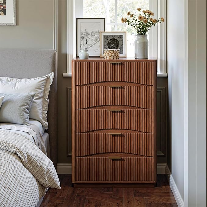 Fluted 5 Drawers Dresser, 47" Tall Wooden Dressers Storage Organizer,Modern Chest of Drawers for Bedroom with Deep Storage, Living Room,Entryway, Walnut