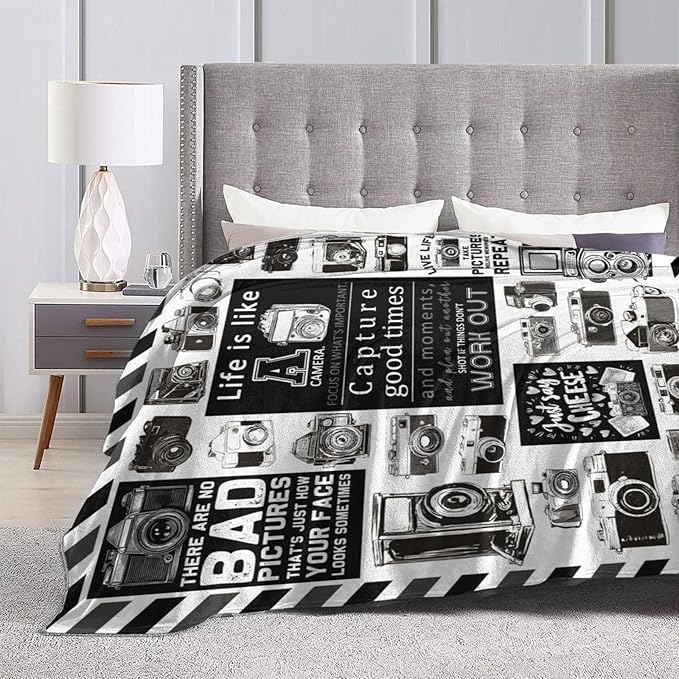 Yibuda Retro Camera Blanket Photography Flannel Plush Throw Blanket Cozy Black White Decor Fleece Stuff Blanket Gifts for Lover Girls Boys Kids Adults Women Bed Travel 40"x50"