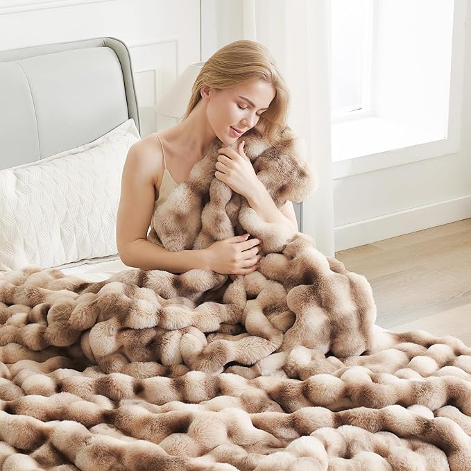 Ultra Plush Bubble Faux Rabbit Fur Blanket – 950GSM Thick Fluffy Throw Blanket for Bed, Couch, Sofa, or Gift, 60" × 80", Tie-dye Coffee