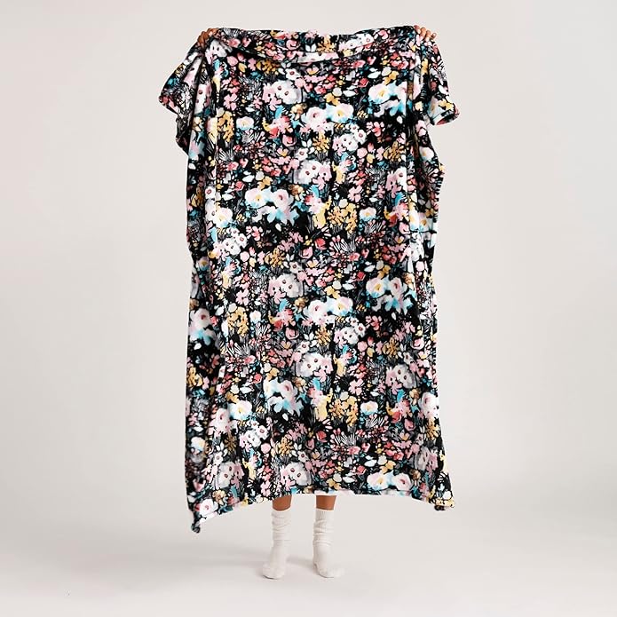 Vera Bradley Women's Fleece Plush Throw Blanket