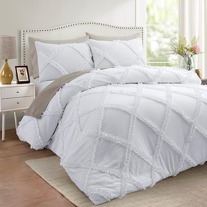 Bonlino Twin Comforter Set Soft Bedding - 2 Pcs Tufted Decor Fluffy Comforter Boho Bed in a Bag with Cute Lightweight Pillowcase for Dorm Farmhouse Bedroom Luxury Gift(White)
