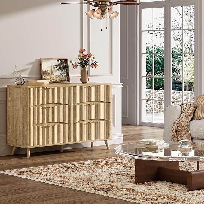 55" Wide Fluted 6 Drawer Dresser, Mid Century Modern Curved Dresser, Light Wood Chest of Drawers for Bedroom, Living Room and Entryway, Natural Oak