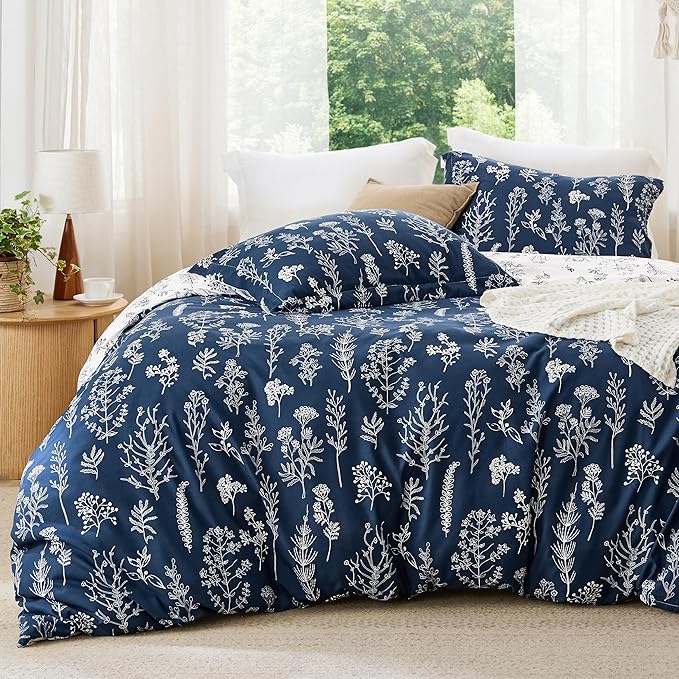 Bedsure Twin/Twin XL Comforter Set - Navy Bed Set, 2 Pieces Cute Floral Bedding, 1 Soft Reversible Botanical Flowers Comforter and 1 Pillow Sham