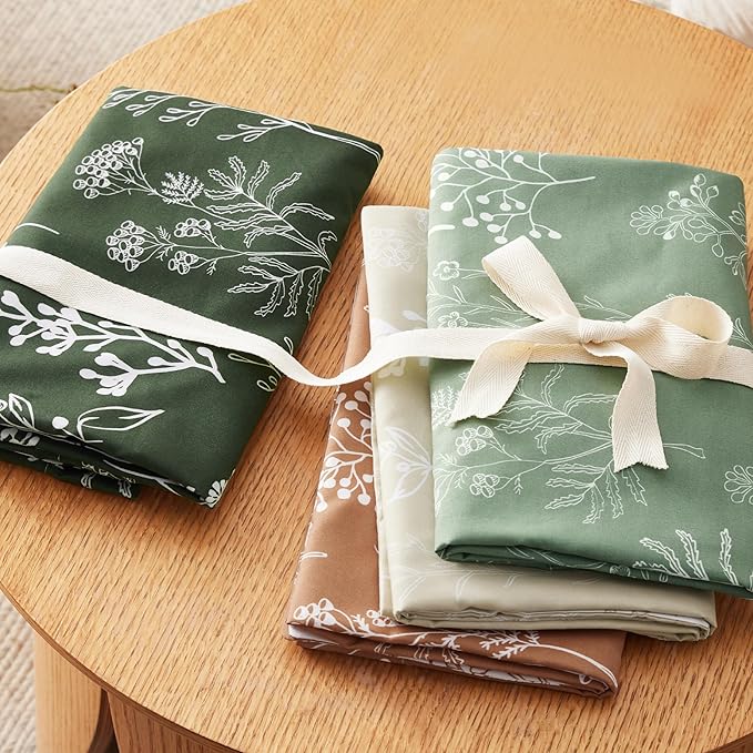 Bedsure King Comforter Set - Dark Olive Green Bed Set, 3 Pieces Cute Floral Bedding, 1 Soft Reversible Botanical Flowers Comforter and 2 Pillow Shams