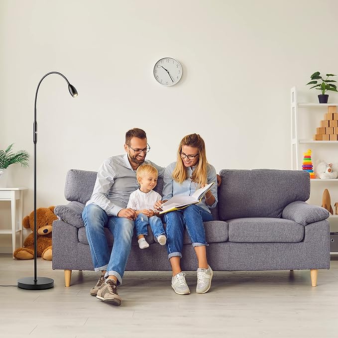 O’Bright Ray – Adjustable LED Beam Floor Lamp, Dimmable and Zoomable Spotlight, Flexible Gooseneck, Reading/Crafting Standing Lamp, Work Table Light, Matte Black