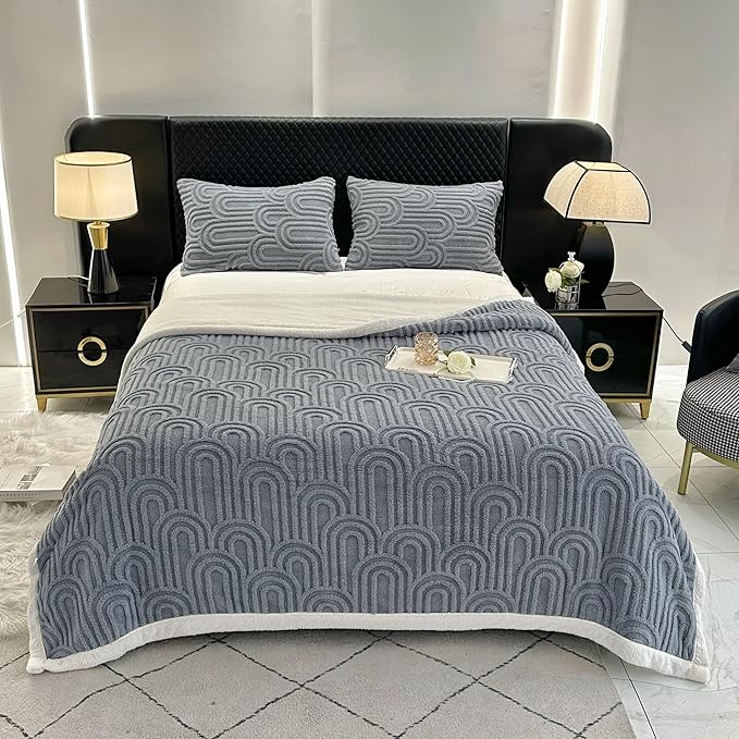 UKELER Sherpa Bed Blanket 80 × 90 inch, Ultra Soft Queen Size Throw Blanket for All Season, Cozy Plush Arch Fleece Blankets for Bedroom Living Room Dorm Hostel Sofa Camping, Blue Grey