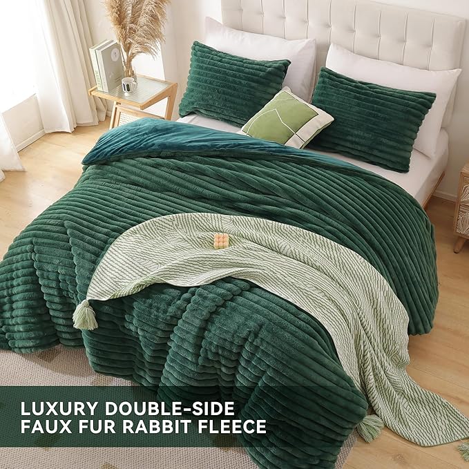 Smoofy Fluffy Queen Comforter Set 3 Pieces - Dark Green Fleece Fluffy Comforter Queen Set, Luxury Fuzzy Queen Bed Set, Soft &Warm Bed Comforter All Season, Heavy Queen Bedding with 2 Pillow Case