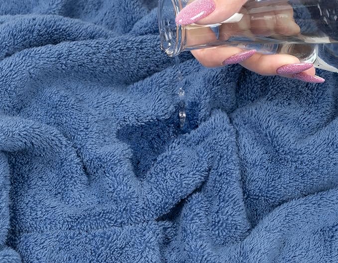 American Soft Linen Premium 3 Piece Towel Set, 1 Bath Towel 1 Hand Towel 1 Washcloth, 600 GSM 100% Cotton Turkish Towels for Bathroom, Electric Blue Towel Set