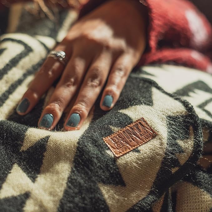 Reversible Alpaca Wool Blanket | Dual-Sided Queen Throw | Super Soft, Thick & Breathable | Cozy and Hypoallergenic Large Blanket for Bed, Couch, Camping or Gift | 95" L x 78" W