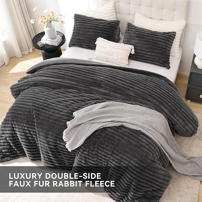 Smoofy Fluffy Full Size Comforter Sets 3 Pieces - Dark Grey Fleece Fluffy Comforter Set, Luxury Fuzzy Full Bed Set, Soft Comforter Full Size All Season, Heavy Faux Fur Comforter with 2 Pillow Cases