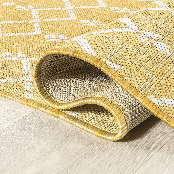 JONATHAN Y Moroccan Geometric Indoor Outdoor Area Rug 3X5 Yellow/Cream, Ourika Textured Weave for Backyard, Patio, Porch, Easy-Cleaning, High Traffic, Pet-Friendly, Non-Shedding (SMB108G-3)
